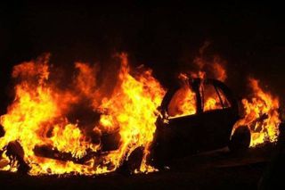 В Ставрополе два человека погибли в загоревшемся автомобиле