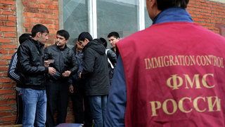 Четырем нелегальным мигрантам запретили въезд в Россию на 10 лет