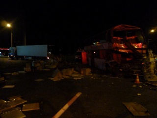 В Ставрополе при столкновении рейсового автобуса и грузовика пострадали четыре человека