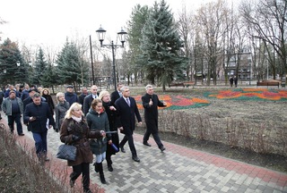 Комсомольский парк открылся после реконструкции в Пятигорске