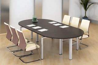 Виды и основные характеристики конференционных столов и офисных кресел