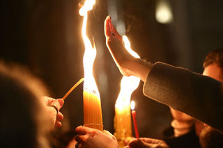 В канун Светлой Пасхи на Ставрополье прибудет частица Благодатного огня