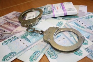 Экс-полицейского в Ессентуках поймали на взятке в полмиллиона рублей