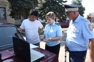 В ходе рейдов на Ставрополье с должников взыскали более 7 млн рублей