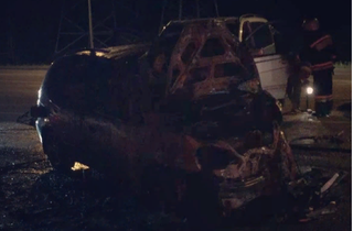 В Пятигорске легковушка после столкновения загорелась