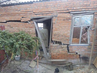 Жителей домов в Георгиевске эвакуировали из-за оползня