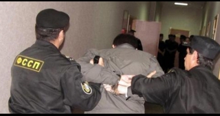 В Кисловодске в здание суда хотел ворваться мужчина с ножом