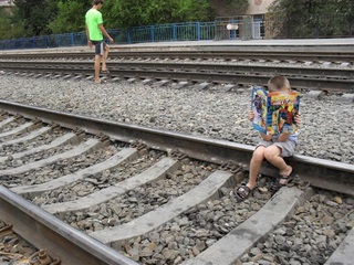 С начала года на Северо-Кавказской железной дороге получили травмы пять детей