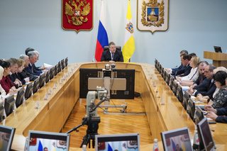 В правительстве Ставрополья обсудили проблемы управления многоквартирными домами