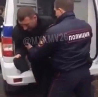 СК проверит действия полицейских в Пятигорске при задержании хулигана