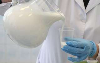 На Ставрополье сняли с продажи более 600 кг опасной молочной продукции