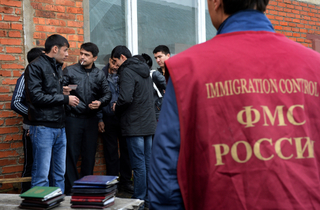 Жительница Пятигорска зарегистрировала в своей квартире 22 мигранта
