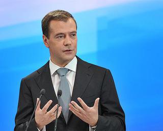 Медведев обсудит вопросы социально-экономического развития СКФО