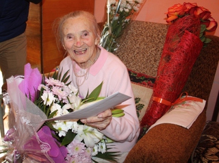 Жительница Пятигорска отметила 100-летний юбилей