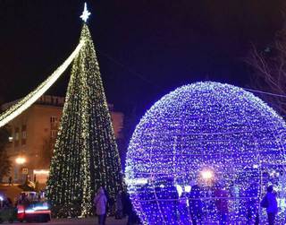 Новогодний Парк развлечений заработал в Пятигорске