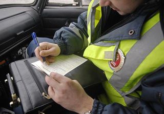 На Ставрополье инспекторы ДПС помогли сфабриковать документы о ДТП для получения страховки