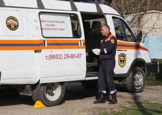 58-летняя жительница Ставрополя поломала ноги и позвоночник, выпрыгнув из окна