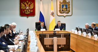 Губернатор Ставрополья и Виктор Зубков обсудили строительство газовых заправок