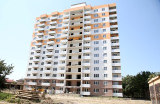 Власти Пятигорска проконтролируют ситуацию с многоэтажкой-долгостроем