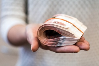 Директор ставропольской фирмы истратила грант в полмиллиона рублей на личные цели