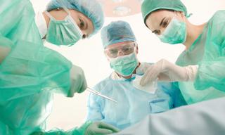 Тобольская больница выплатит пятигорчанину 150 тысяч рублей за салфетку, забытую при операции на ноге