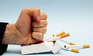 Минздрав выступает за резкий подъем акцизов на табак