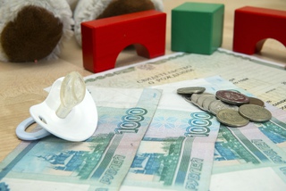 Ставропольским семьям и безработным с детьми выплатили почти 5 млрд рублей