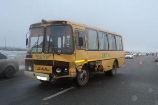 Школьный автобус, перевозивший детей, попал в ДТП на Ставрополье
