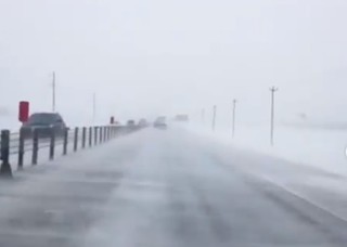 На Ставрополье из-за снегопада и ветра ограничено движение транспорта