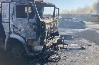 На Ставрополье в результате ДТП загорелись два автомобиля и пшеничное поле