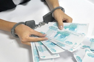 На Кубани арестовали жительницу Михайловска, похитившую у пенсионеров 32 миллиона рублей
