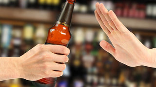 Барам в жилых домах могут запретить продажу алкоголя