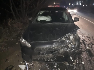 В Пятигорске 25-летний водитель серьезно пострадал в лобовом столкновении