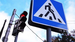 В Пятигорске нетрезвый водитель без прав сбил пешехода и врезался в иномарку