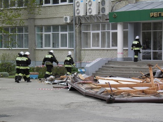 Из-за урагана в трех муниципальных образованиях Ставрополья введен режим ЧС