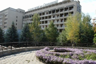 Директор кисловодского санатория задолжал своим сотрудникам почти 2 млн рублей