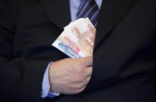 Сотрудник банка на Ставрополье получил условный срок за хищение 1 млн рублей