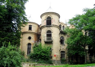 Знаменитая «Дача Эльзы» в Пятигорске продолжает разрушаться