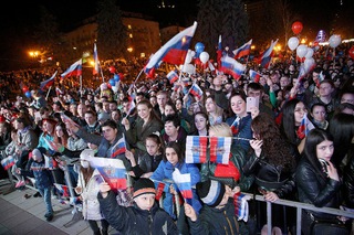 Жители Пятигорска отметили годовщину Крымской весны митинг-концертом