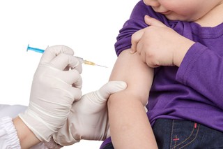 Минздрав Ставрополья проводит проверку по факту вакцинации ребенка в детсаду без согласия родителей