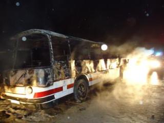 На Ставрополье спасли 5 пассажиров горящего автобуса