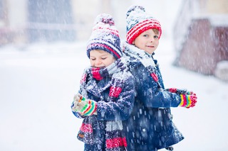 На Ставрополье из-за снегопада продолжает действовать свободное посещение школ