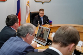 Глава Ставрополья потребовал увеличить размер губернаторских стипендий