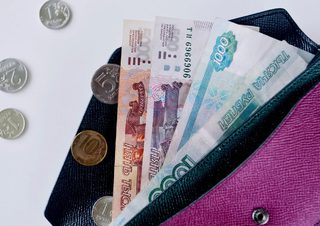 В России направят 30 млрд рублей на повышение МРОТ и прожиточного минимума