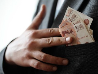 В Ставрополе задержали фальшивомонетчиков при попытке расплатиться поддельной купюрой