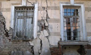 Ставропольский край попал в тройку лидеров по количеству аварийного жилья среди субъектов СКФО