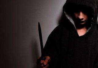 В станице Лысогорской 16-летний подросток ранил ножом мужчину