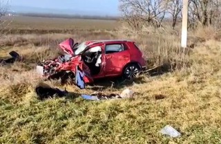На Ставрополье в ДТП погибли женщина-водитель и ее пассажир
