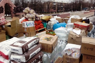 Детям Луганска из Пятигорска отправлено 18 тонн гуманитарной помощи