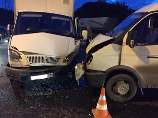 В Пятигорске три пассажира маршрутки пострадали в ДТП с грузовиком